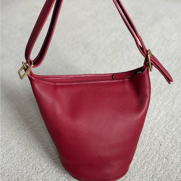 Vintage Coach Helena Duffle Bag - Picture 5 of 8